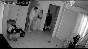 Play Sorprendo a mi sobrina detras de la puerta masturvandose y me toca
