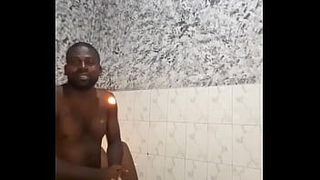 Play DESIR CHARNEL DU COUPLE JARDIN DE SEXE