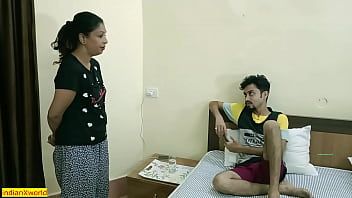 Play Indian hot body massage and sex with room service girl! Hardcore sex