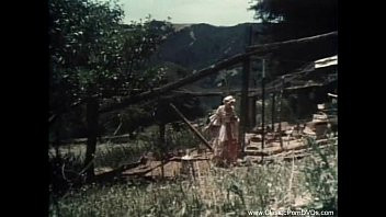 Play Classic Country Fucking Old Style