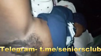 Play 18 yrs old Kenyan girl loves getting rubbed