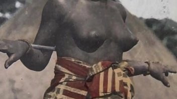 Play Women Of The World, Vintage Beauty#4