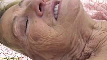 Play Ugly 90 years old granny deep fucked