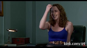 Play Hawt nineteen year old