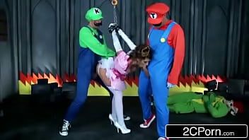 Play Btiu brooklyn chase bb100713 720p 8000