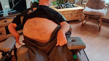 Play Handicapped man in wheelchair gets a blowjob by his friendly neighbor milf
